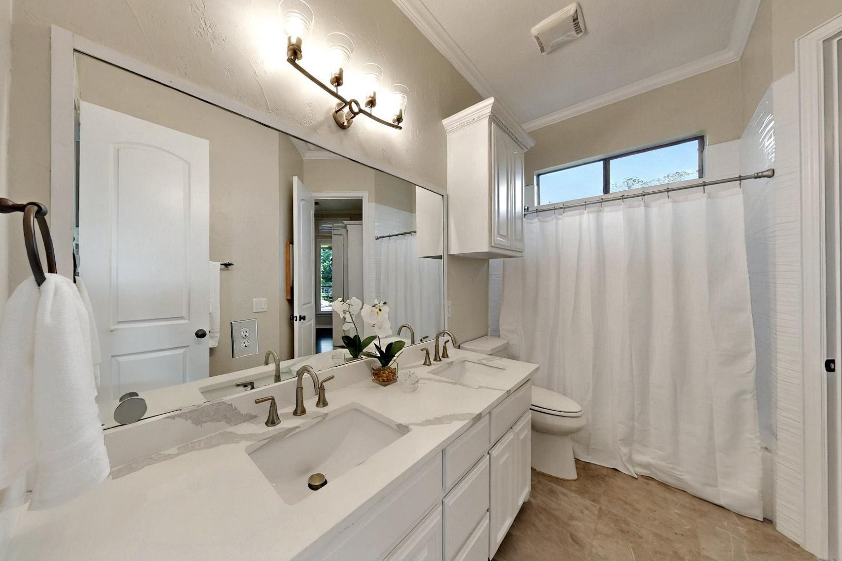 Celina, Texas, 75078, United States, 5 Bedrooms Bedrooms, ,5 BathroomsBathrooms,Residential,For Sale,1804665