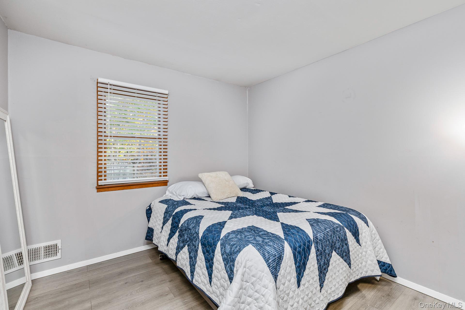 Selden, New York, 11784, United States, 3 Bedrooms Bedrooms, ,1 BathroomBathrooms,Residential,For Sale,1991834