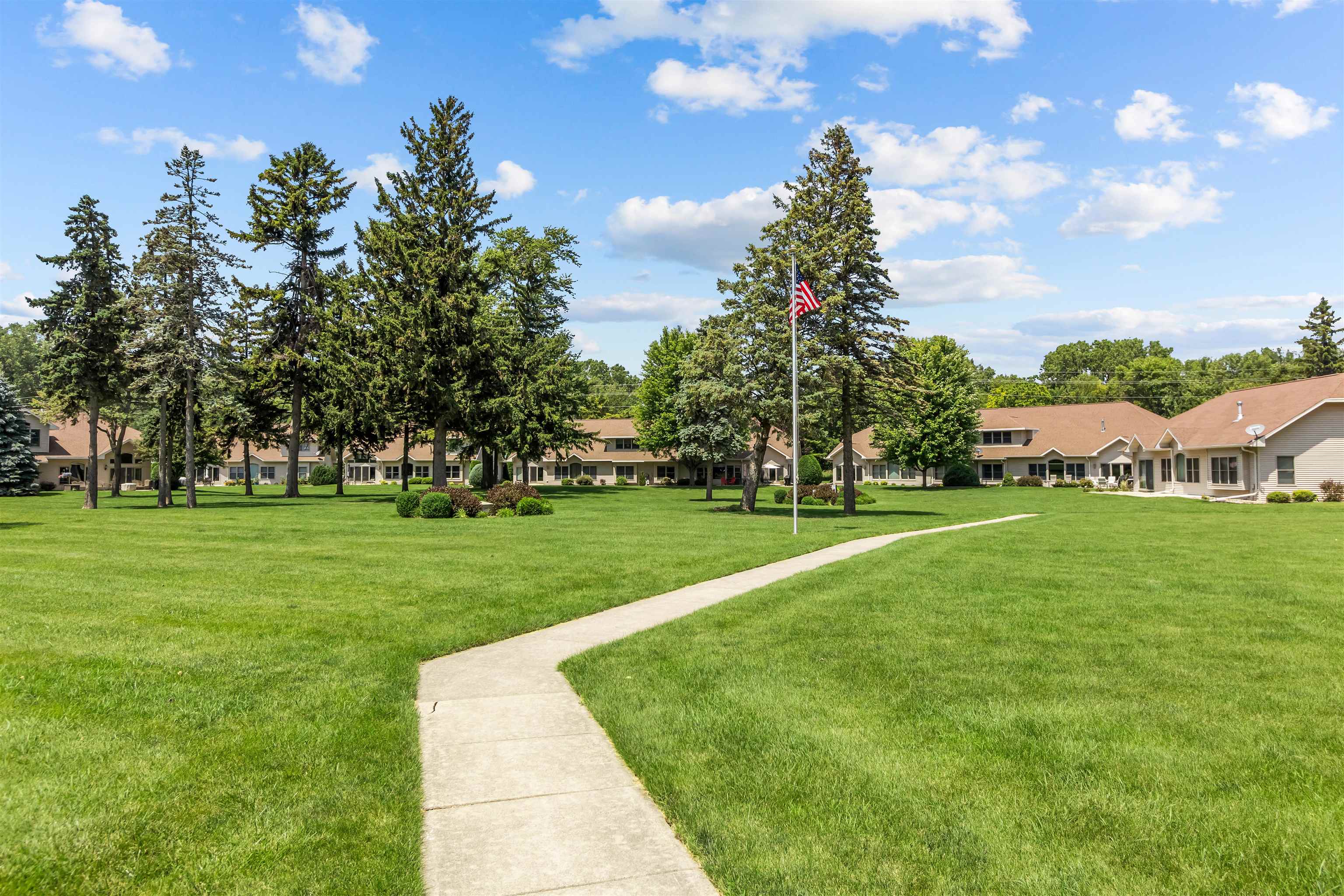 Menasha, Wisconsin, 54952, United States, 3 Bedrooms Bedrooms, ,3 BathroomsBathrooms,Residential,For Sale,1981265