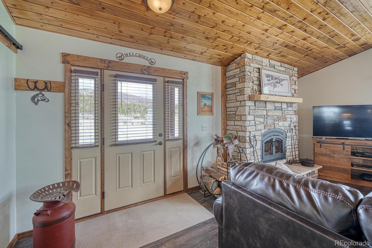 Hartsel, Colorado, 80449, United States, 2 Bedrooms Bedrooms, ,1 BathroomBathrooms,Residential,For Sale,1804606