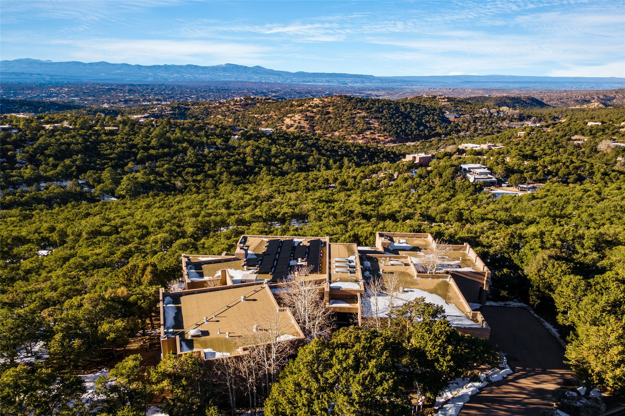  1135 S Summit Drive - 物件實景