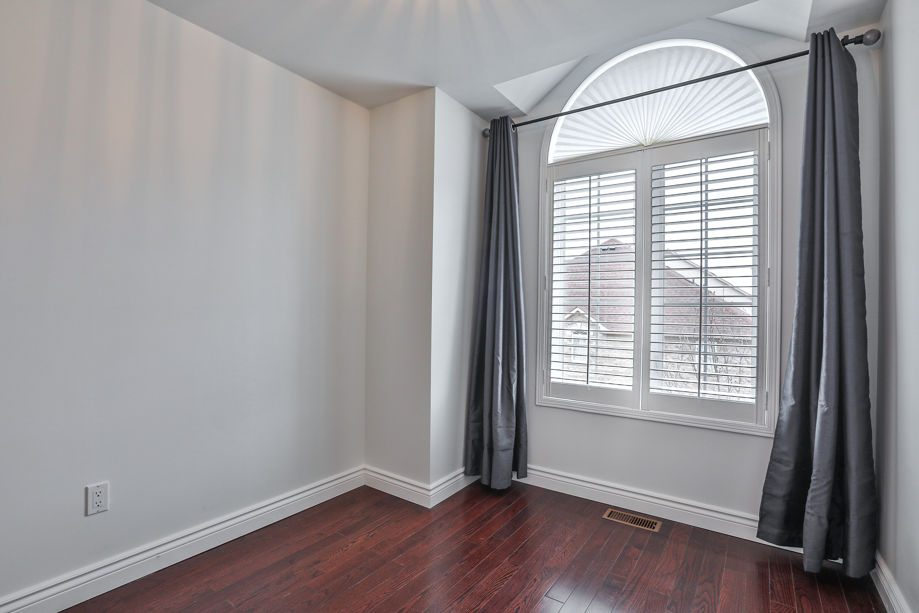  Stunning Townhouse - 物件實景