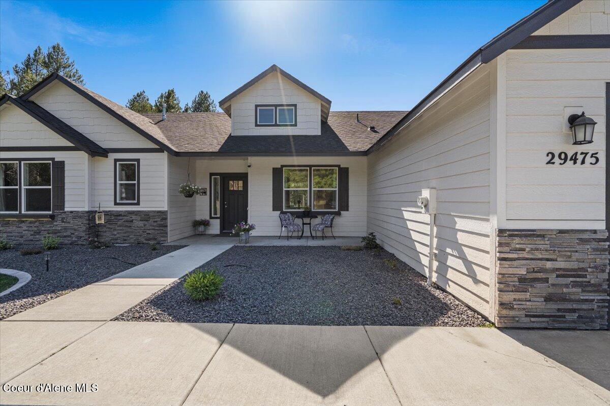 Athol, Idaho, 83801, United States, 4 Bedrooms Bedrooms, ,3 BathroomsBathrooms,Residential,For Sale,1903034