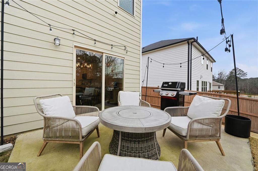 Woodstock, Georgia, 30188, United States, 5 Bedrooms Bedrooms, ,3 BathroomsBathrooms,Residential,For Sale,2006573