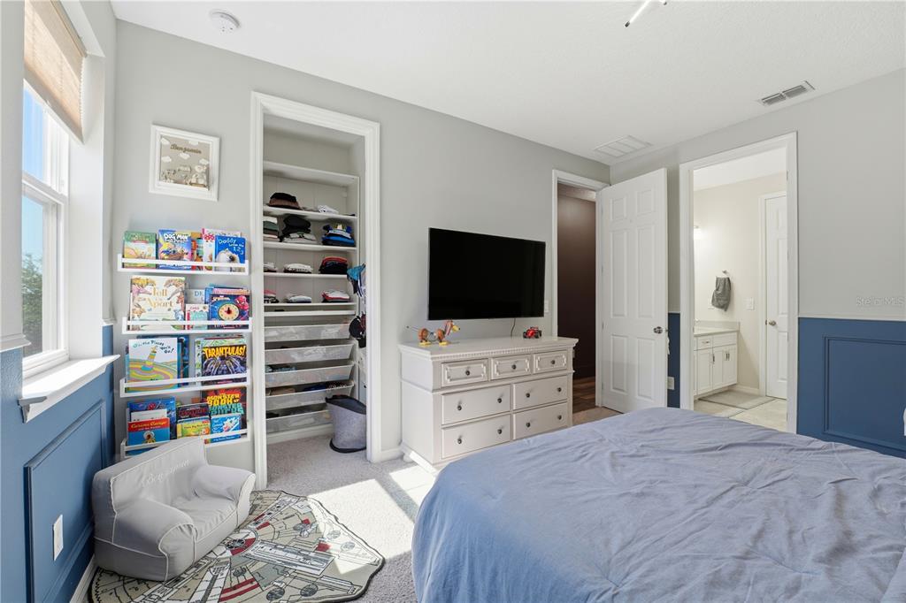 Winter Garden, Florida, 34787, United States, 5 Bedrooms Bedrooms, ,5 BathroomsBathrooms,Residential,For Sale,1987949