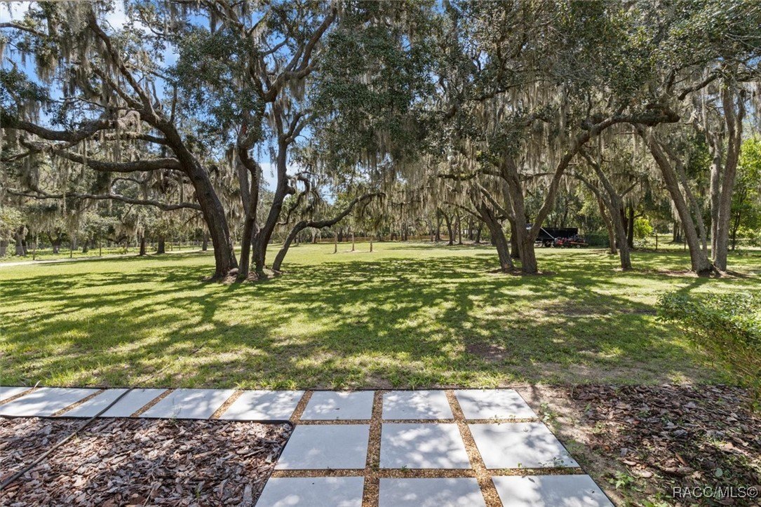 Hernando, Florida, 34442, United States, 5 Bedrooms Bedrooms, ,3 BathroomsBathrooms,Residential,For Sale,1869727