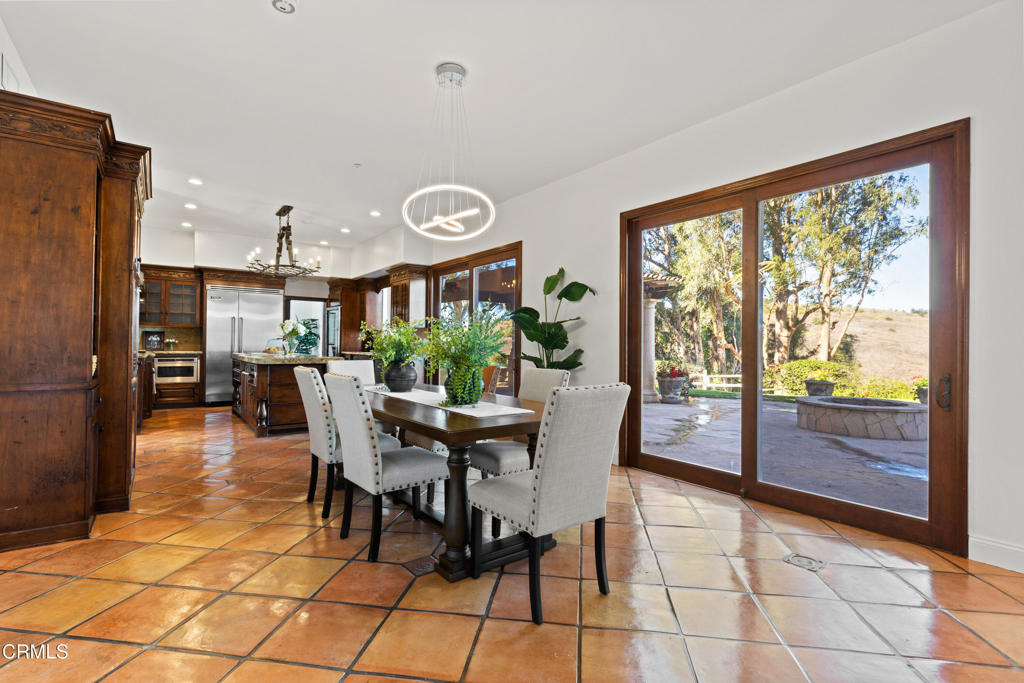 Camarillo, California, 93012, United States, 5 Bedrooms Bedrooms, ,4 BathroomsBathrooms,Residential,For Sale,1826844