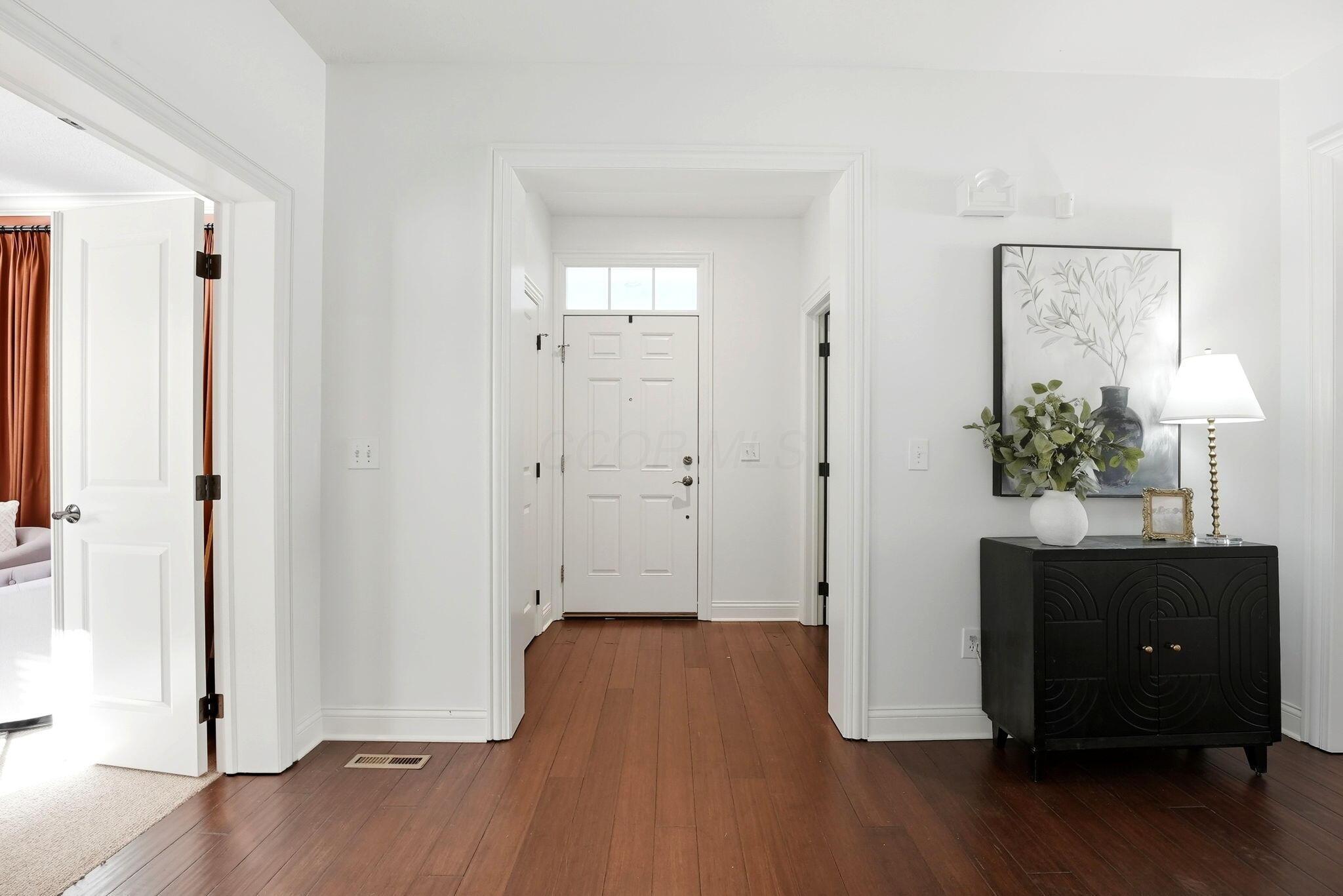 New Albany, Ohio, 43054, United States, 4 Bedrooms Bedrooms, ,5 BathroomsBathrooms,Residential,For Sale,1991111