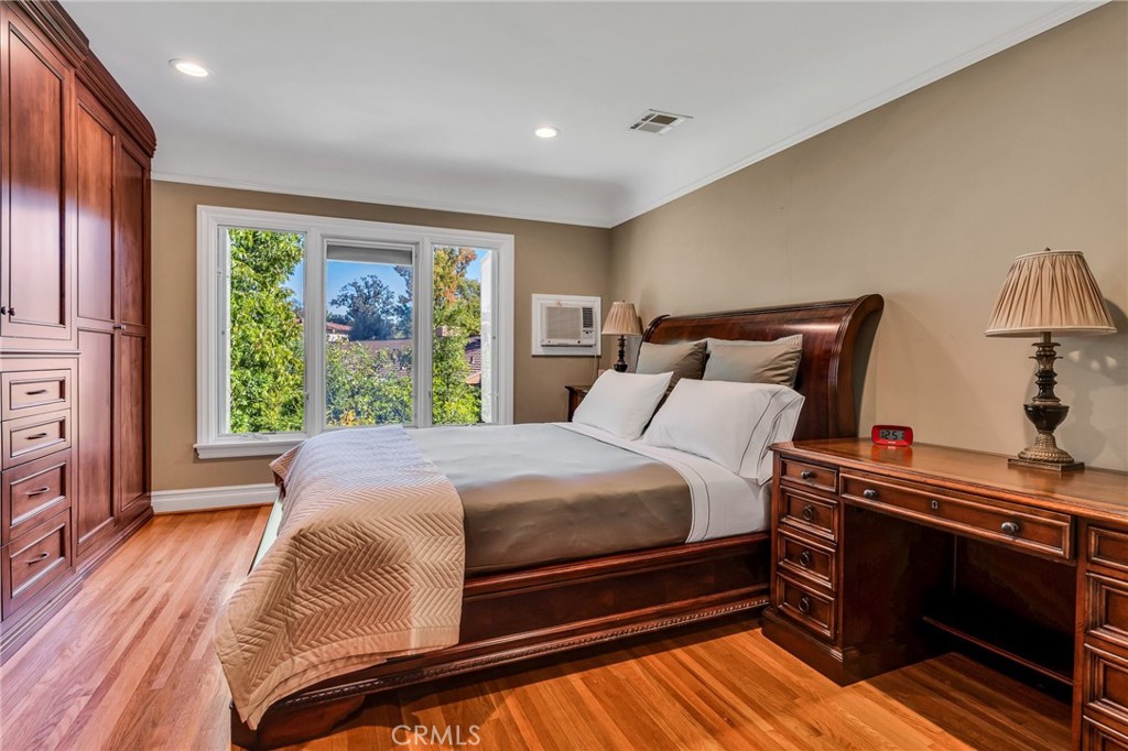 San Marino, California, 91108, United States, 5 Bedrooms Bedrooms, ,6 BathroomsBathrooms,Residential,For Sale,1686890