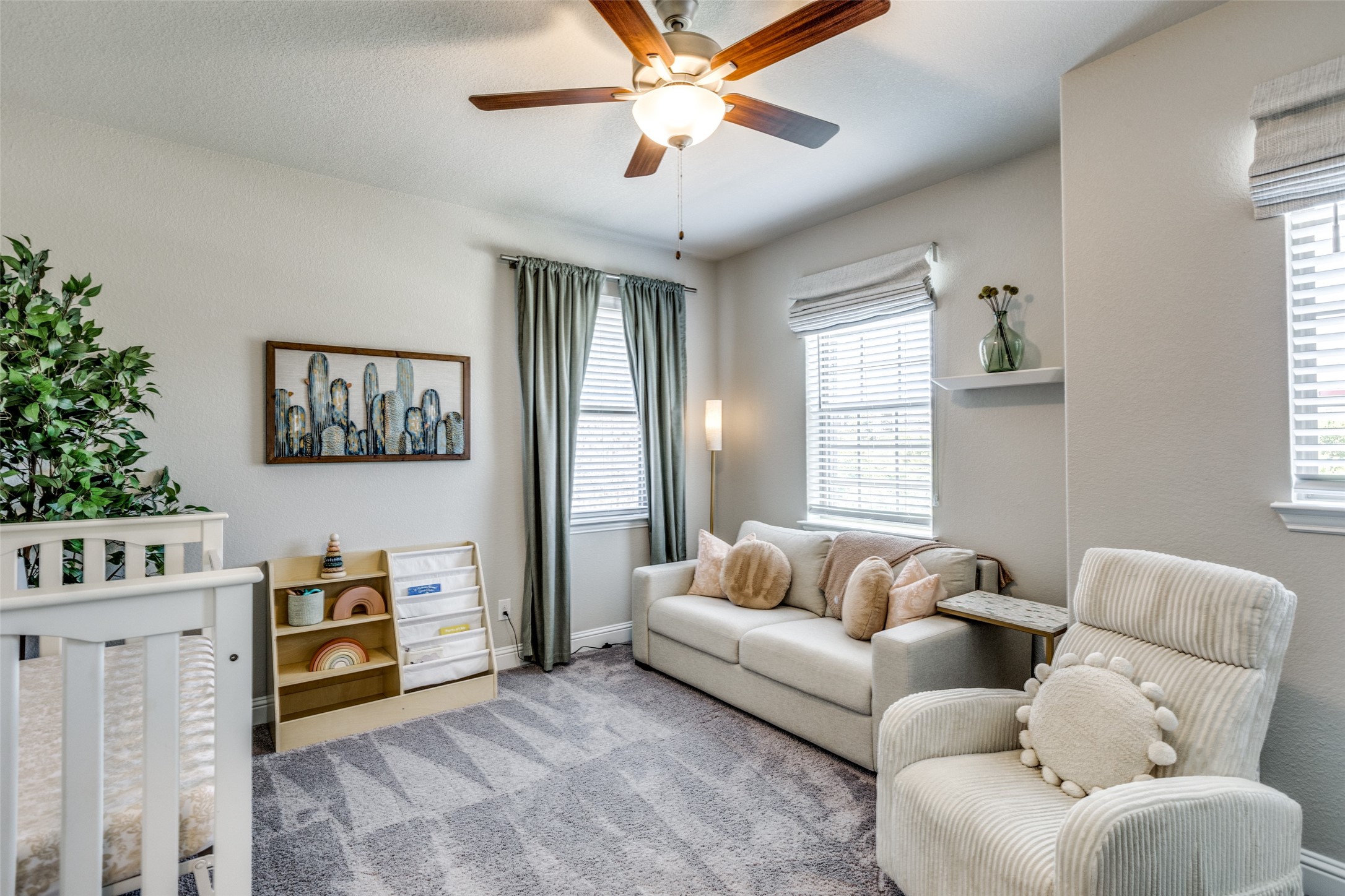 Carrollton, Texas, 75010, United States, 3 Bedrooms Bedrooms, ,3 BathroomsBathrooms,Residential,For Sale,1907540