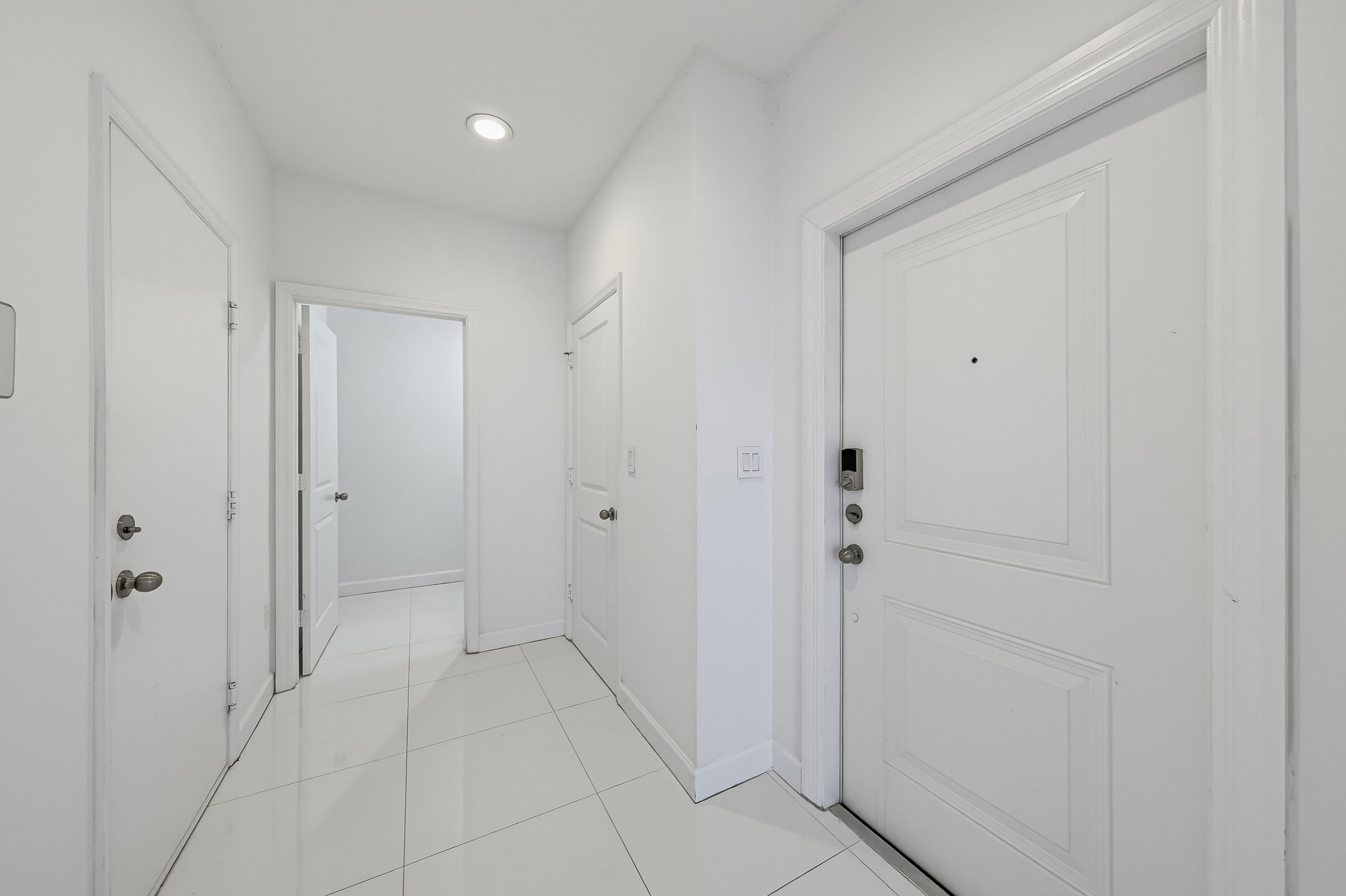  476 NE 194th Ter, Miami, FL, 33179 - 物件實景