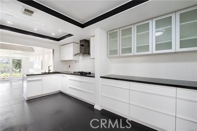 Mission Viejo, California, 92692, United States, 2 Bedrooms Bedrooms, ,2 BathroomsBathrooms,Residential,For Sale,2020652