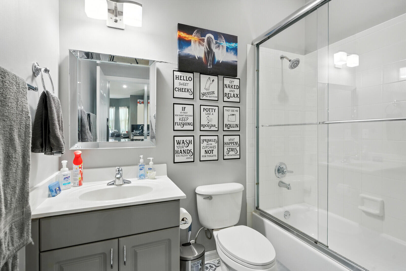 West Palm Beach, Florida, 33411, United States, 2 Bedrooms Bedrooms, ,2 BathroomsBathrooms,Residential,For Sale,1907135