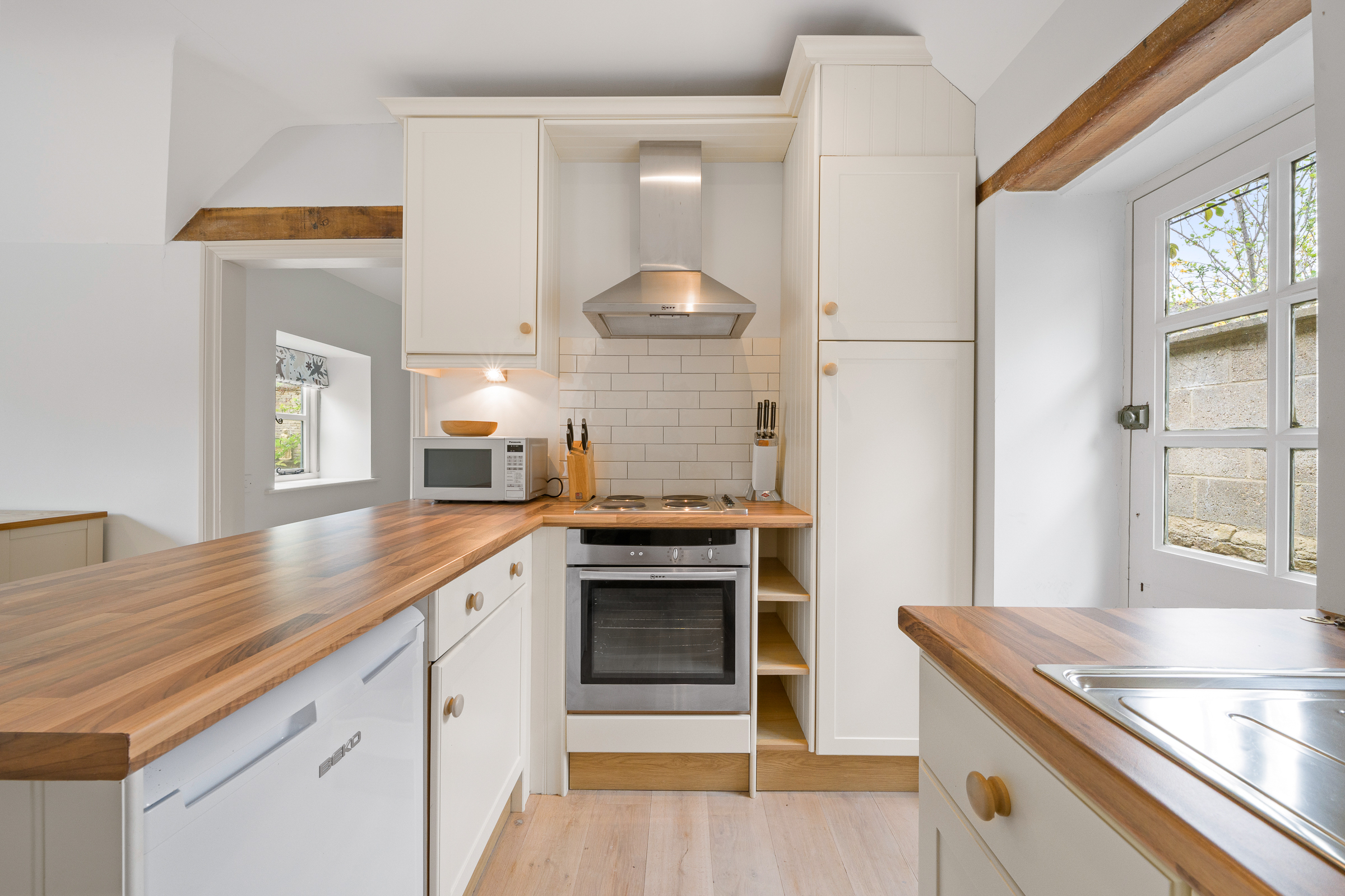  A Complete Cotswold Estate in One of Gloucestershire