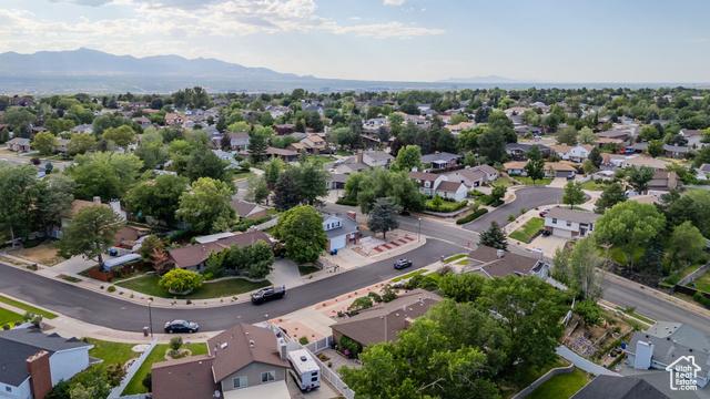 Sandy, Utah, 84092, United States, 4 Bedrooms Bedrooms, ,3 BathroomsBathrooms,Residential,For Sale,1938021