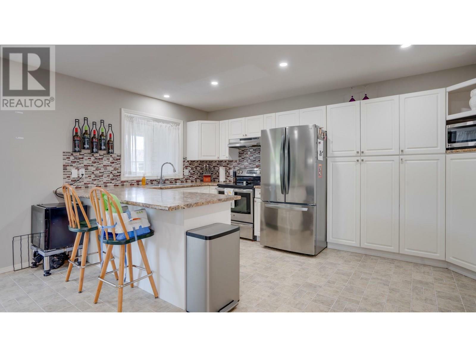 VERNON, British Columbia, V1H 1A6, CA, 5 Bedrooms Bedrooms, ,3 BathroomsBathrooms,Residential,For Sale,1857658