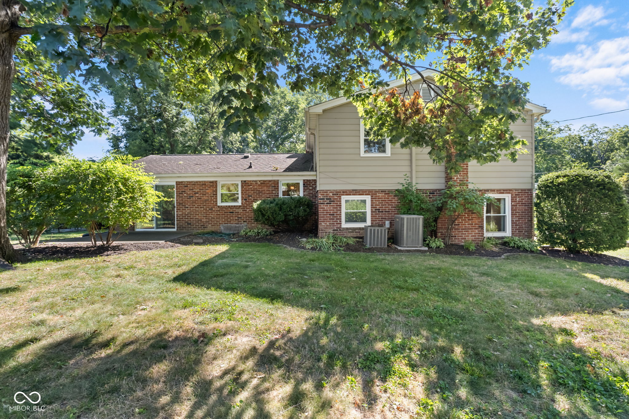 Indianapolis, Indiana, 46250, United States, 4 Bedrooms Bedrooms, ,3 BathroomsBathrooms,Residential,For Sale,1983671