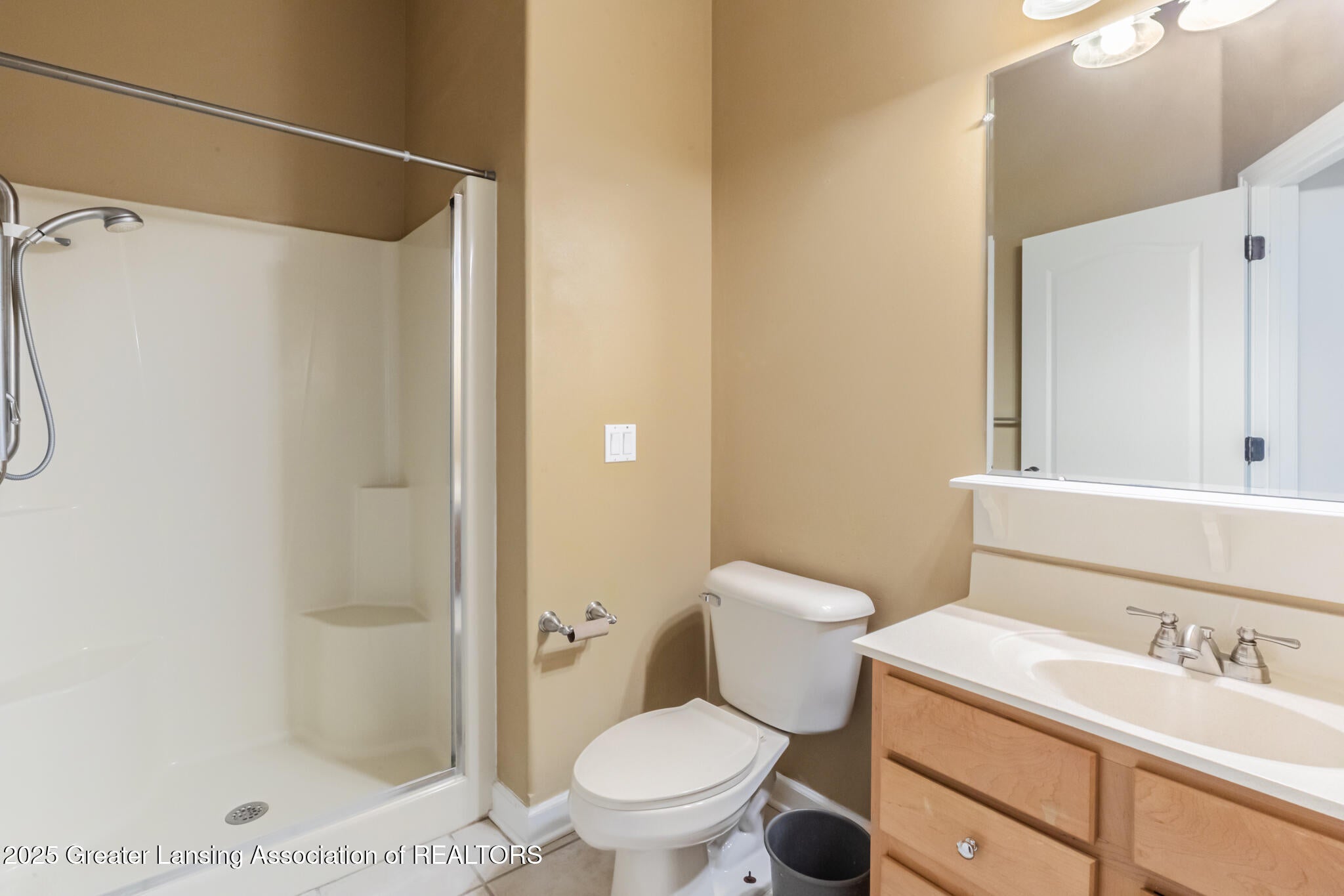 East Lansing, Michigan, 48823, United States, 5 Bedrooms Bedrooms, ,3 BathroomsBathrooms,Residential,For Sale,1991518