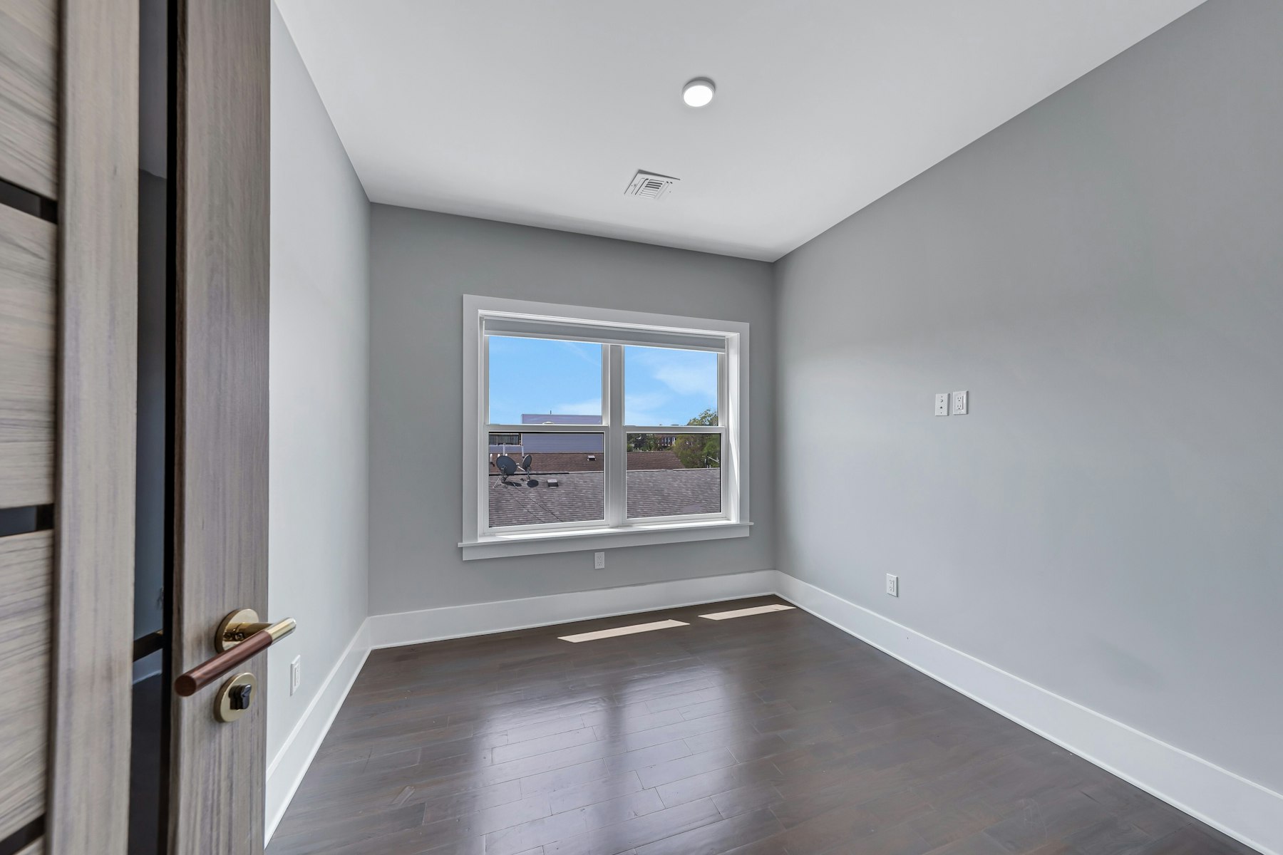  76 Corbin Avenue, Jersey City, NJ 07306 - 物件實景