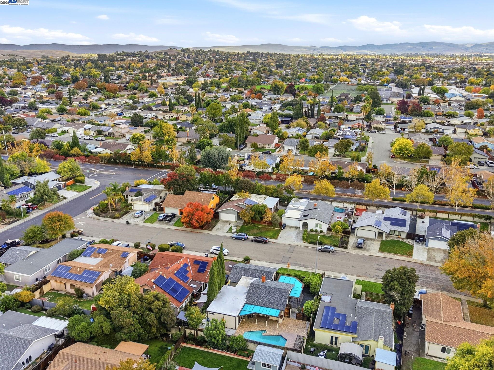 Livermore, California, 94551, United States, 3 Bedrooms Bedrooms, ,2 BathroomsBathrooms,Residential,For Sale,1992921