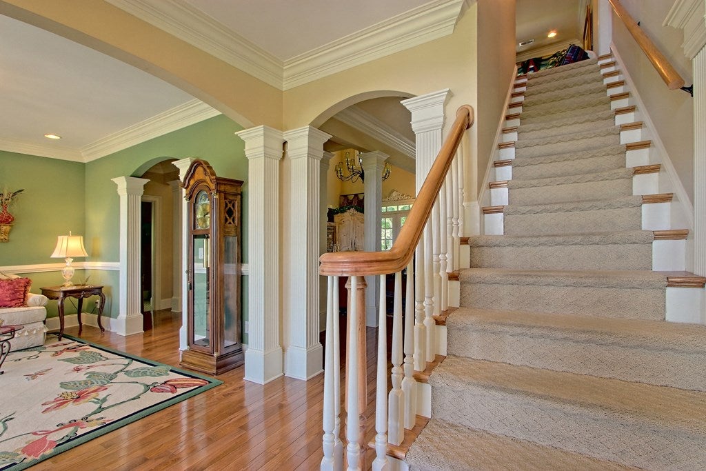 Hayesville, North Carolina, 28904, United States, 5 Bedrooms Bedrooms, ,5 BathroomsBathrooms,Residential,For Sale,1913677