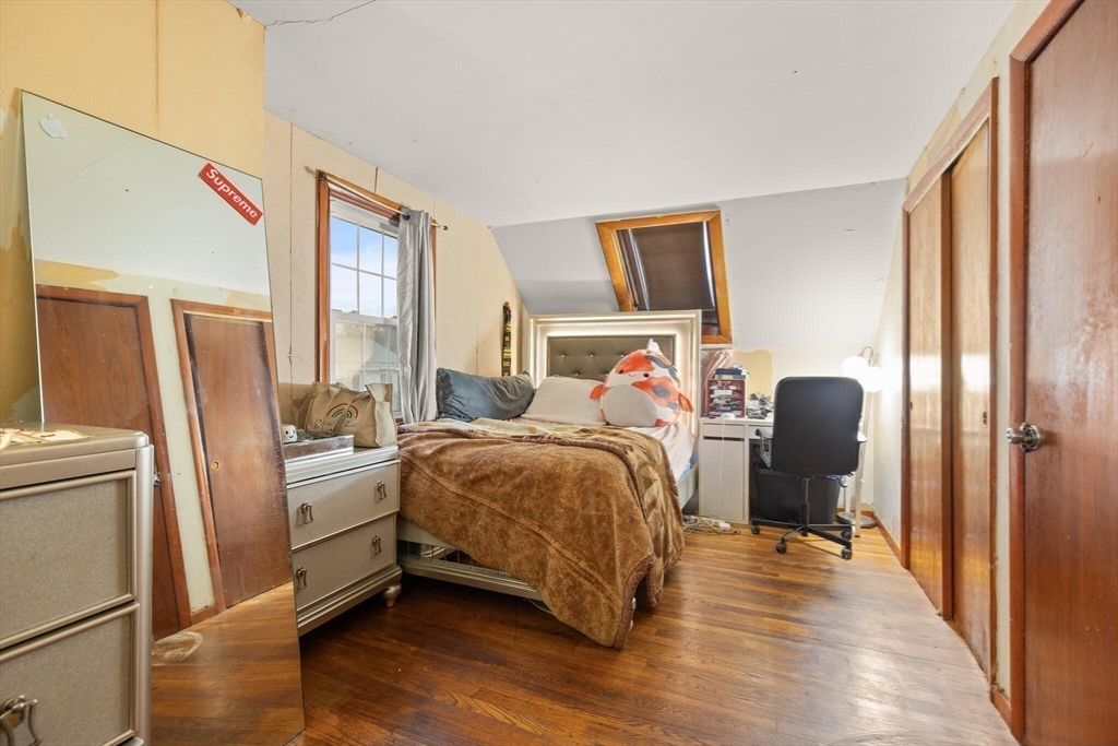 Boston, Massachusetts, 02136, United States, 3 Bedrooms Bedrooms, ,3 BathroomsBathrooms,Residential,For Sale,2002210