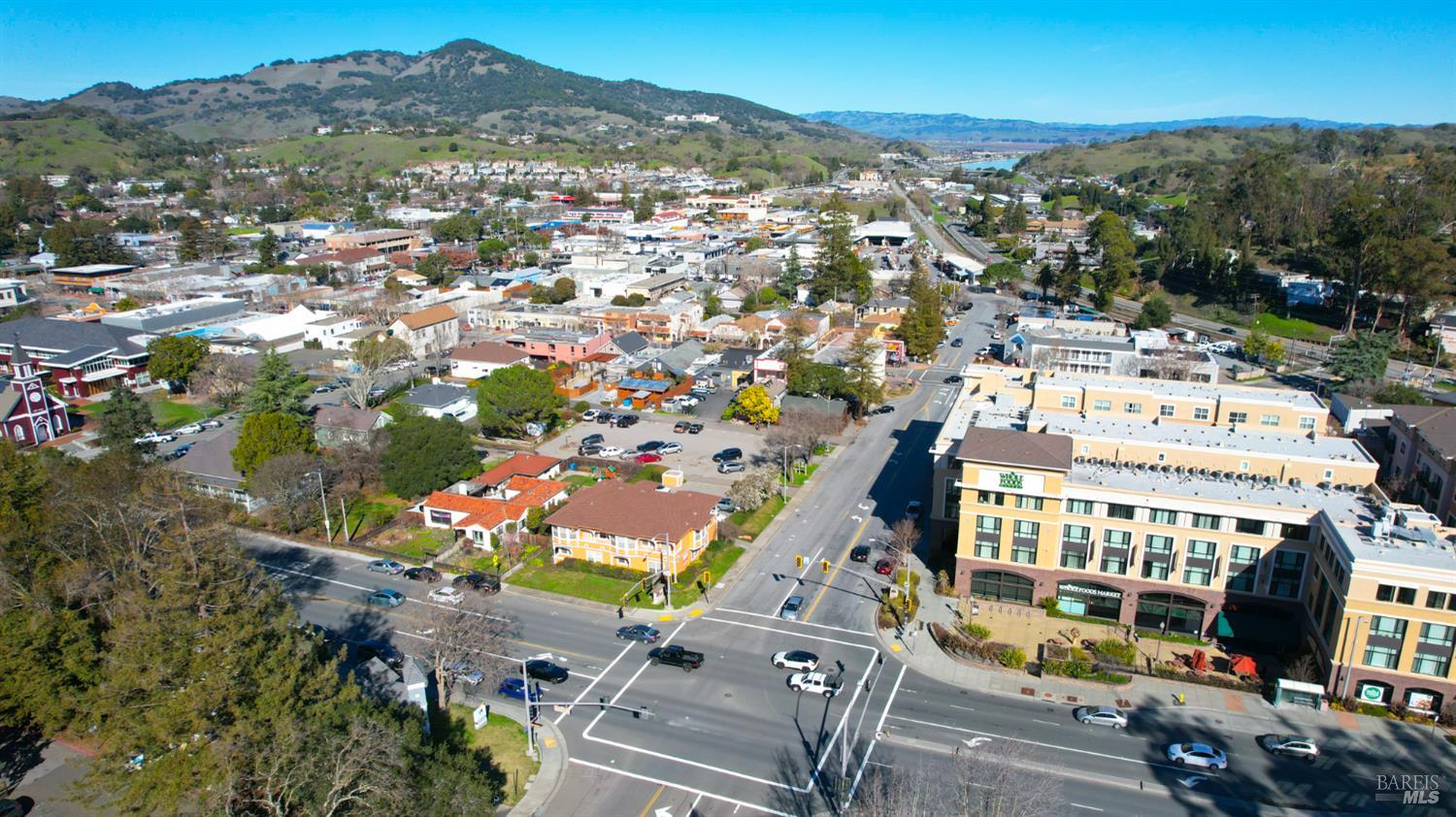 Novato, California, 94945, United States, 2 Bedrooms Bedrooms, ,1 BathroomBathrooms,Residential,For Sale,1958770