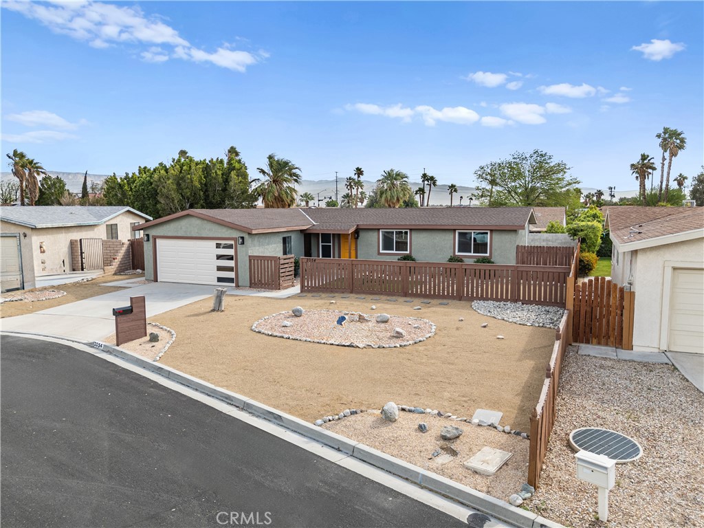 PALM SPRINGS, California, 92262, United States, 4 Bedrooms Bedrooms, ,2 BathroomsBathrooms,Residential,For Sale,1722604