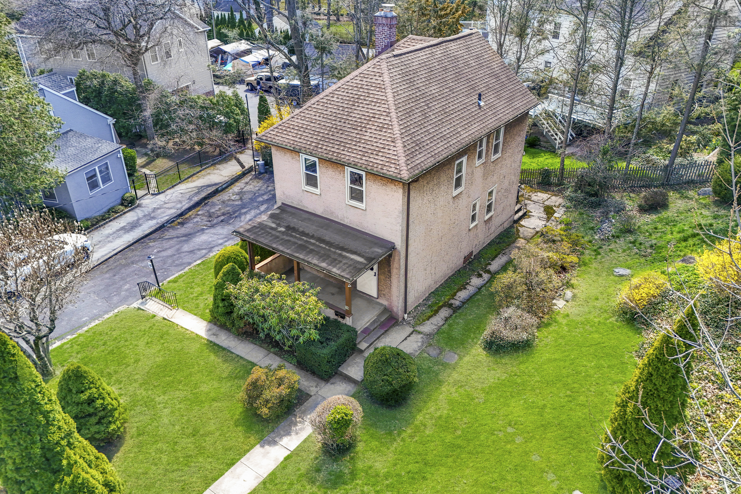  Charming Larchmont Colonial - 物件實景