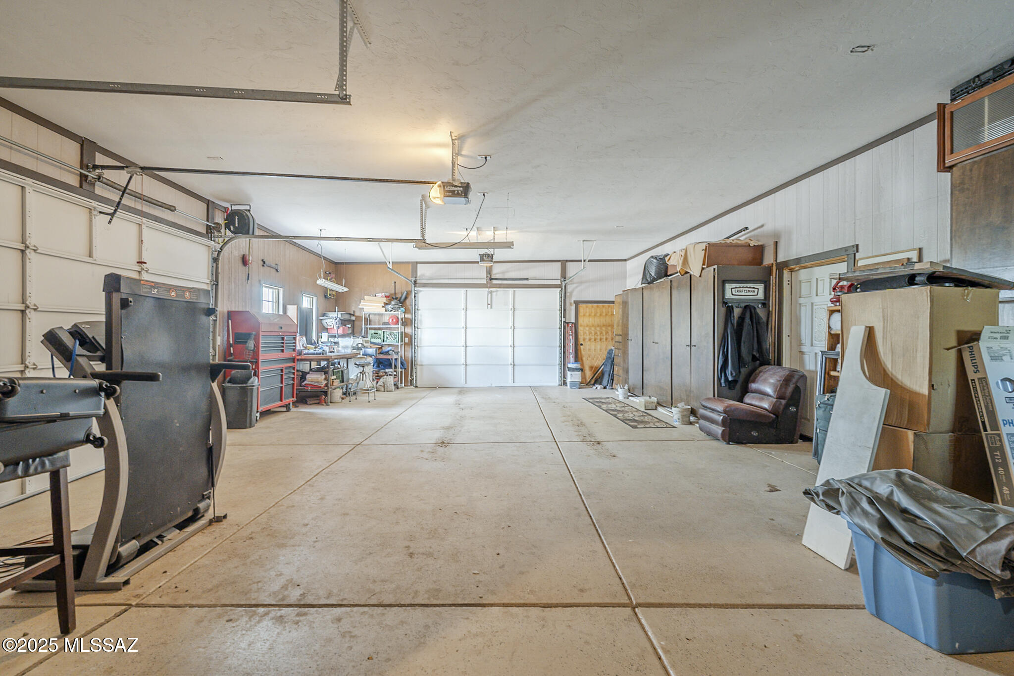 Sahuarita, Arizona, 85629, United States, 6 Bedrooms Bedrooms, ,3 BathroomsBathrooms,Residential,For Sale,1919745