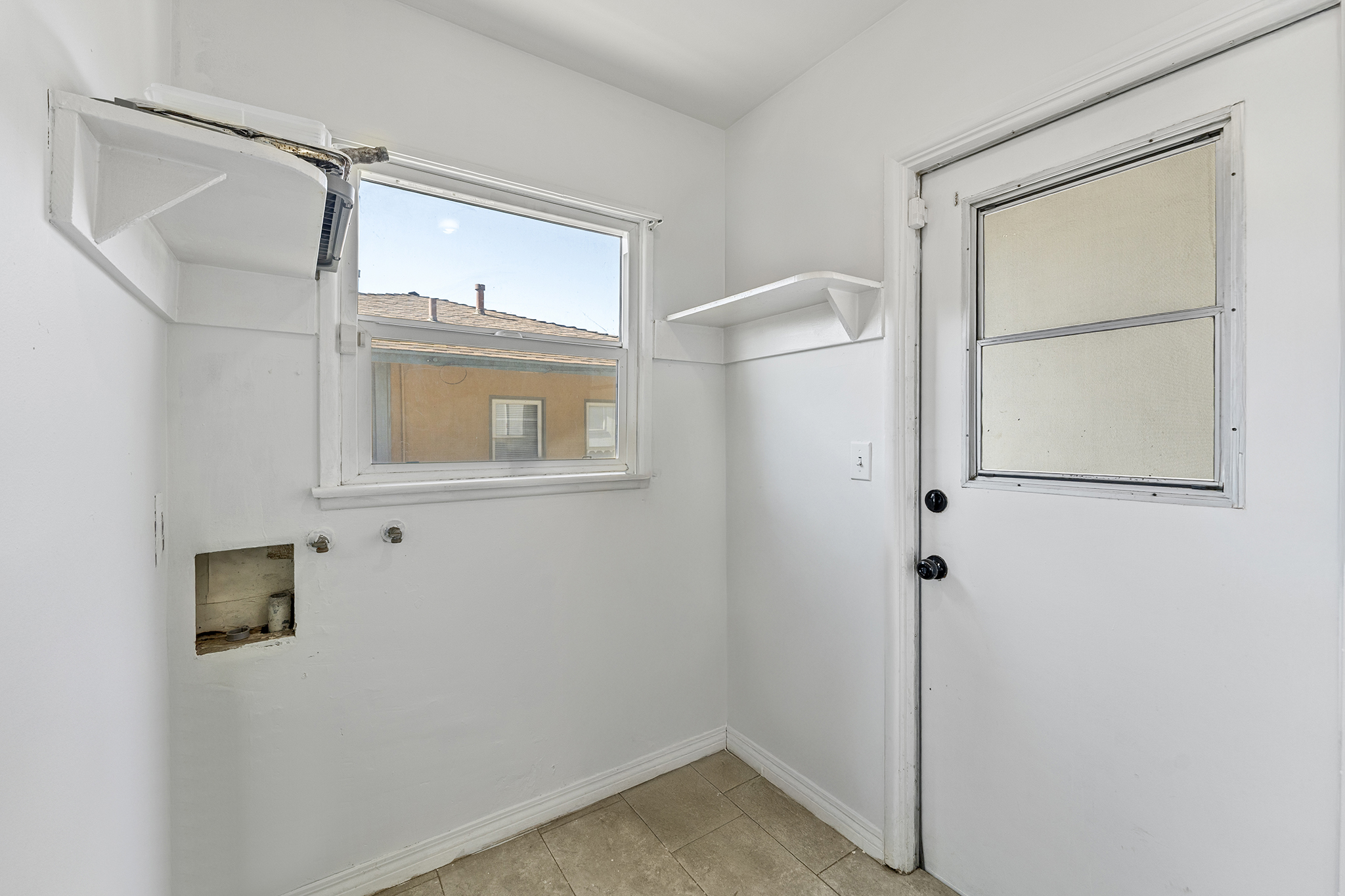 San Bernardino, California, 92404, United States, 4 Bedrooms Bedrooms, ,2 BathroomsBathrooms,Residential,For Sale,1934964