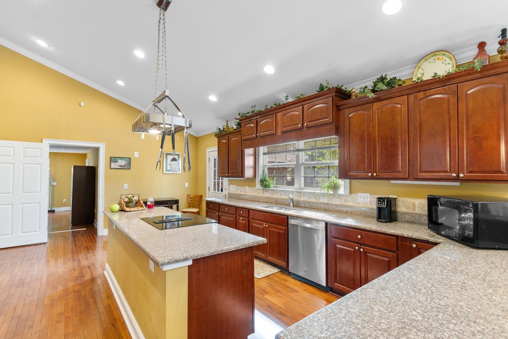 Conway, South Carolina, 29526, United States, 6 Bedrooms Bedrooms, ,6 BathroomsBathrooms,Residential,For Sale,2033494