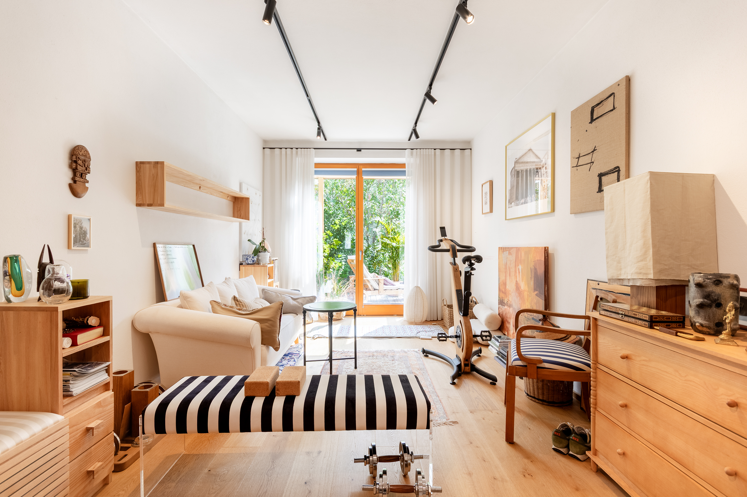  Eco-Conscious Living with Comfort: High-Quality Passive House with Elevator - 物件實景