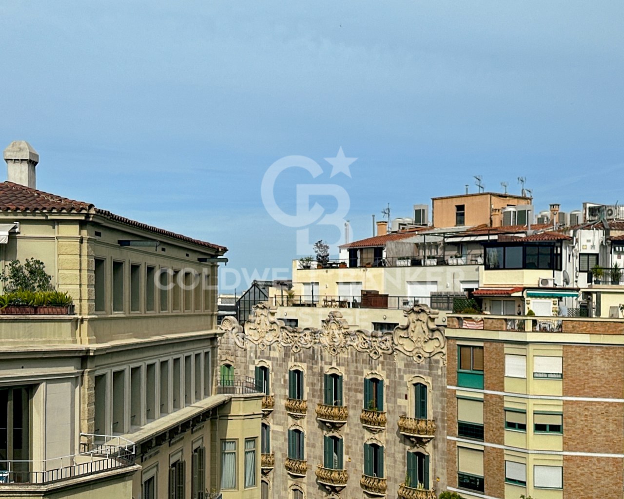 Barcelona, Catalonia, ES, 4 Bedrooms Bedrooms, ,3 BathroomsBathrooms,Residential,For Sale,1526005