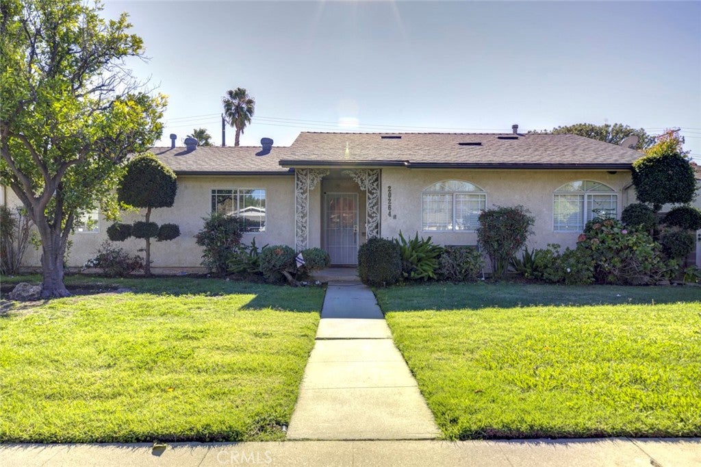 Chatsworth, California, 91311, United States, 3 Bedrooms Bedrooms, ,3 BathroomsBathrooms,Residential,For Sale,1998886