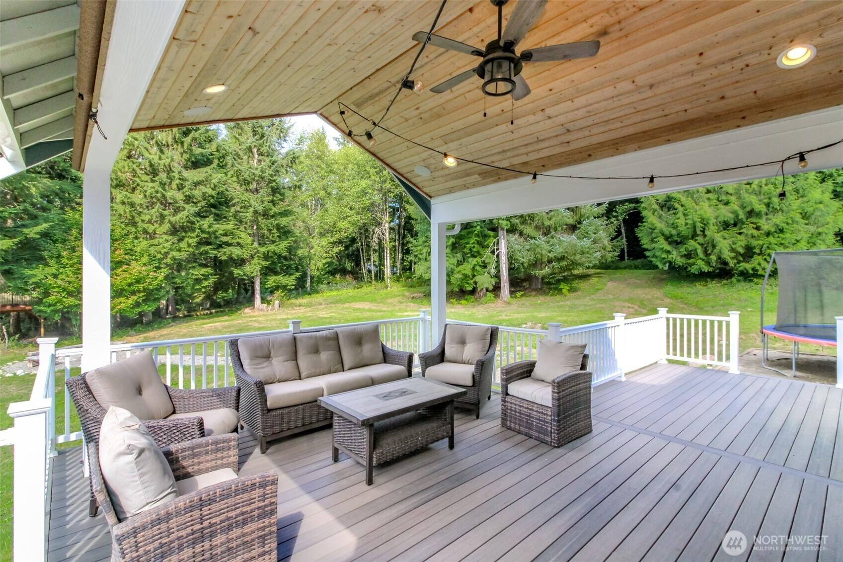 MAPLE VALLEY, Washington, 98038, United States, 3 Bedrooms Bedrooms, ,3 BathroomsBathrooms,Residential,For Sale,1947059