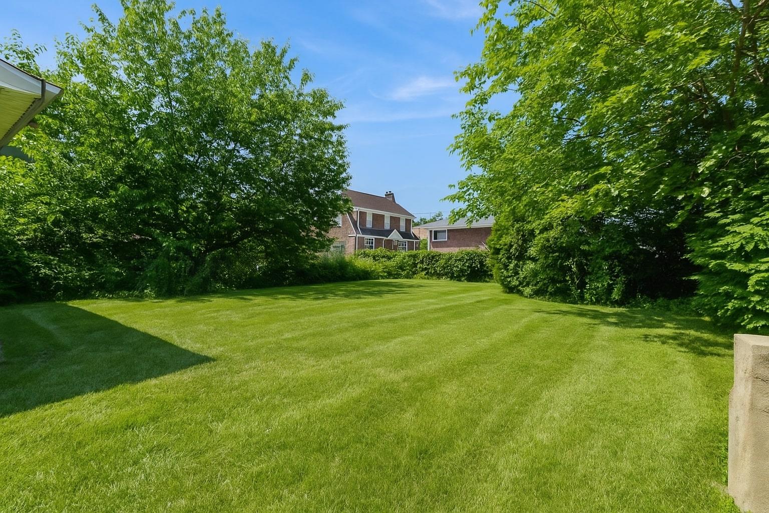 Beechhurst, New York, 11357, United States, 3 Bedrooms Bedrooms, ,2 BathroomsBathrooms,Residential,For Sale,1846806