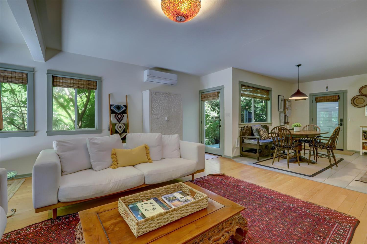 Nevada City, California, 95959, United States, 2 Bedrooms Bedrooms, ,2 BathroomsBathrooms,Residential,For Sale,1984222