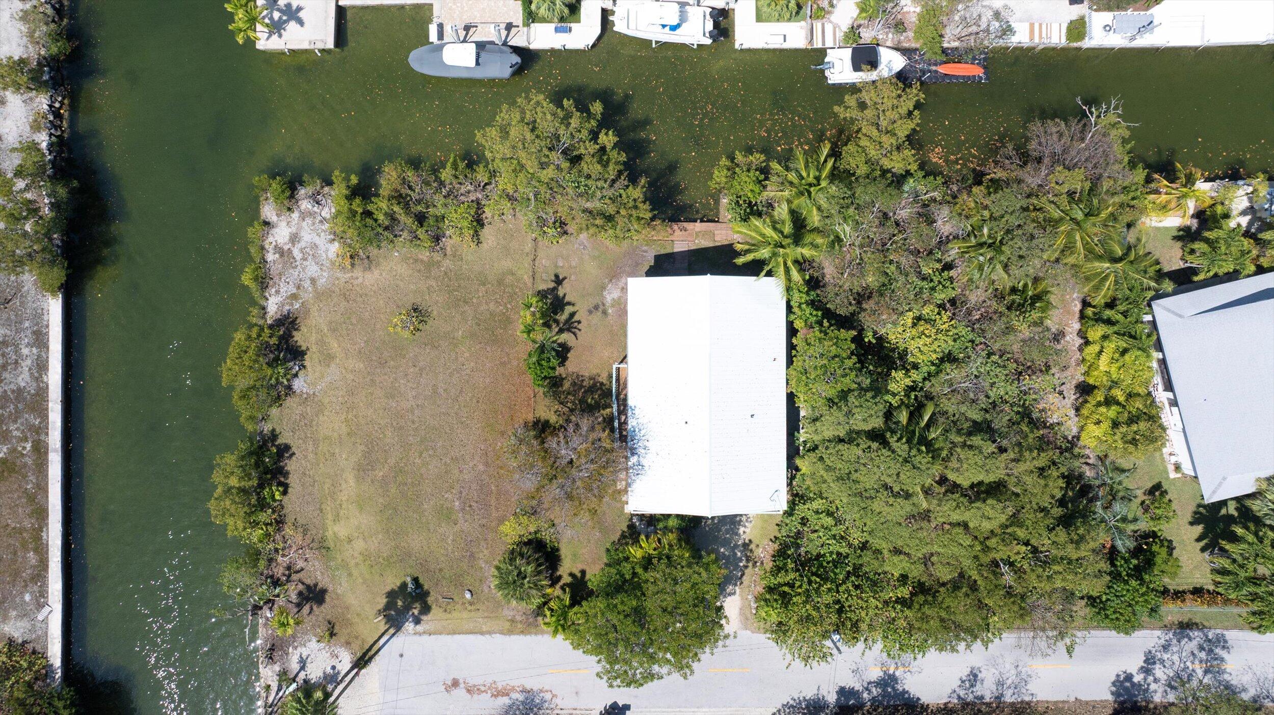 Big Pine, Florida, 33043, United States, 2 Bedrooms Bedrooms, ,2 BathroomsBathrooms,Residential,For Sale,1759469