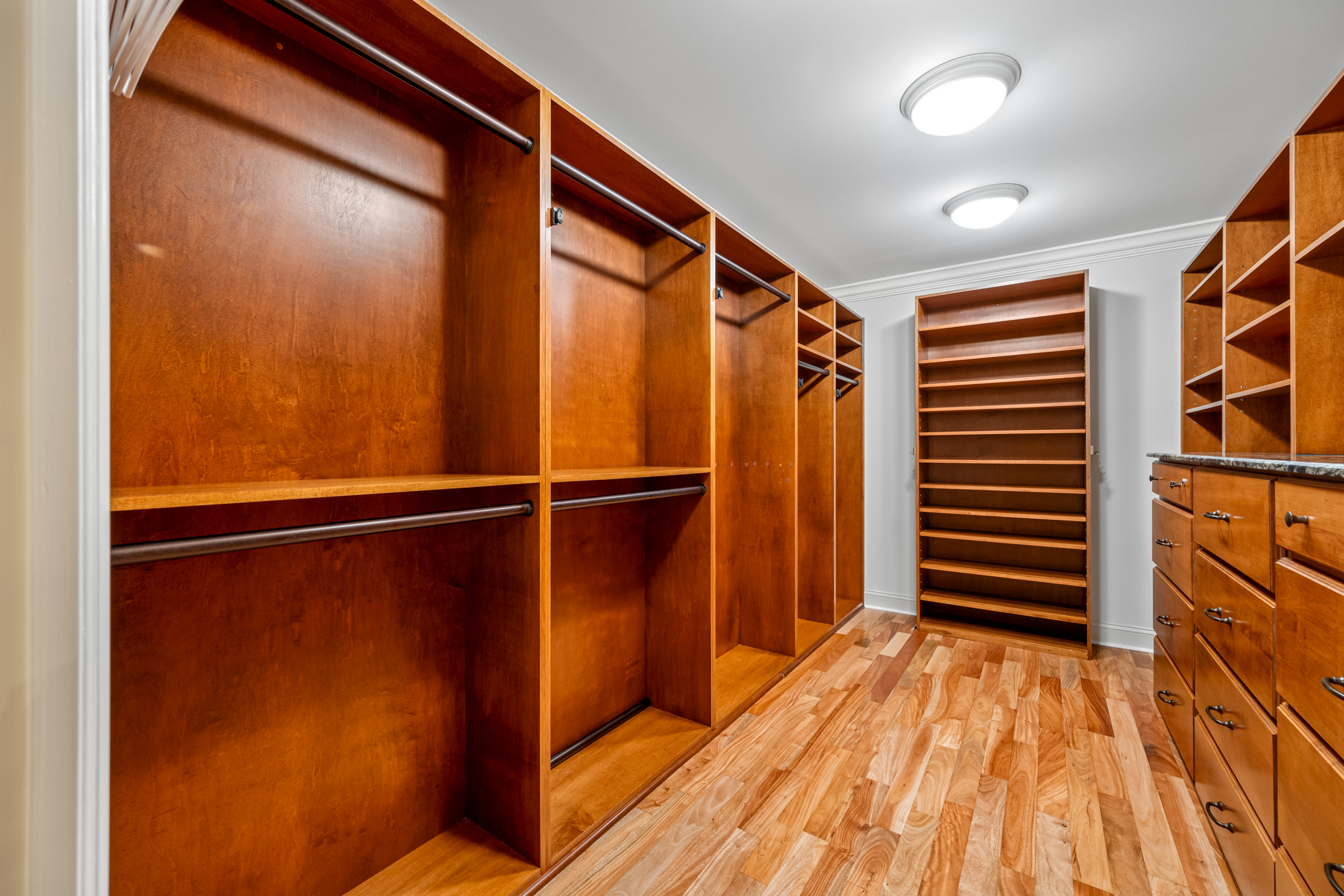 Treasure Island, Florida, 33706, United States, 2 Bedrooms Bedrooms, ,4 BathroomsBathrooms,Residential,For Sale,1830470