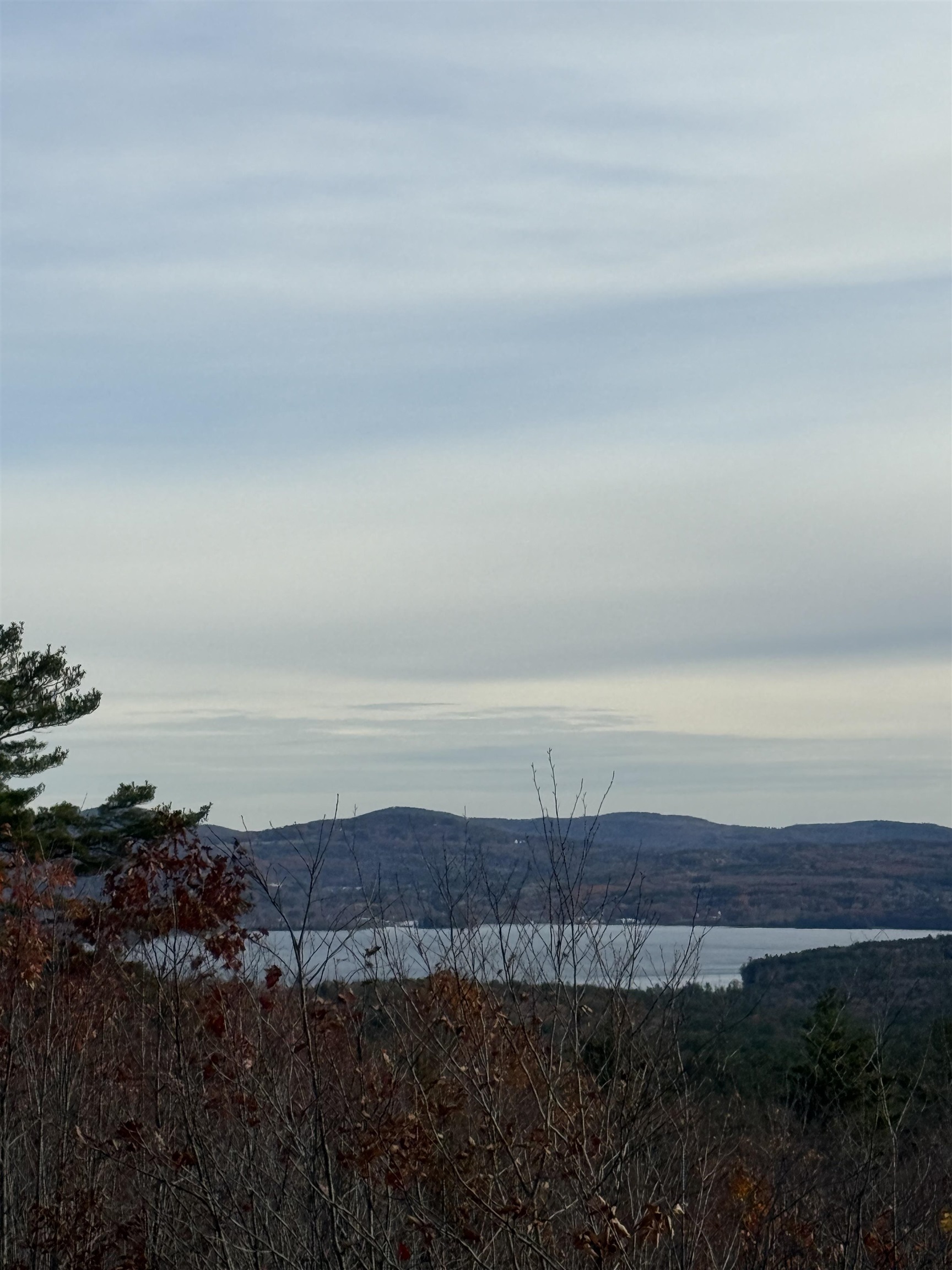 Meredith, New Hampshire, 03253, United States, 2 Bedrooms Bedrooms, ,3 BathroomsBathrooms,Residential,For Sale,1988258