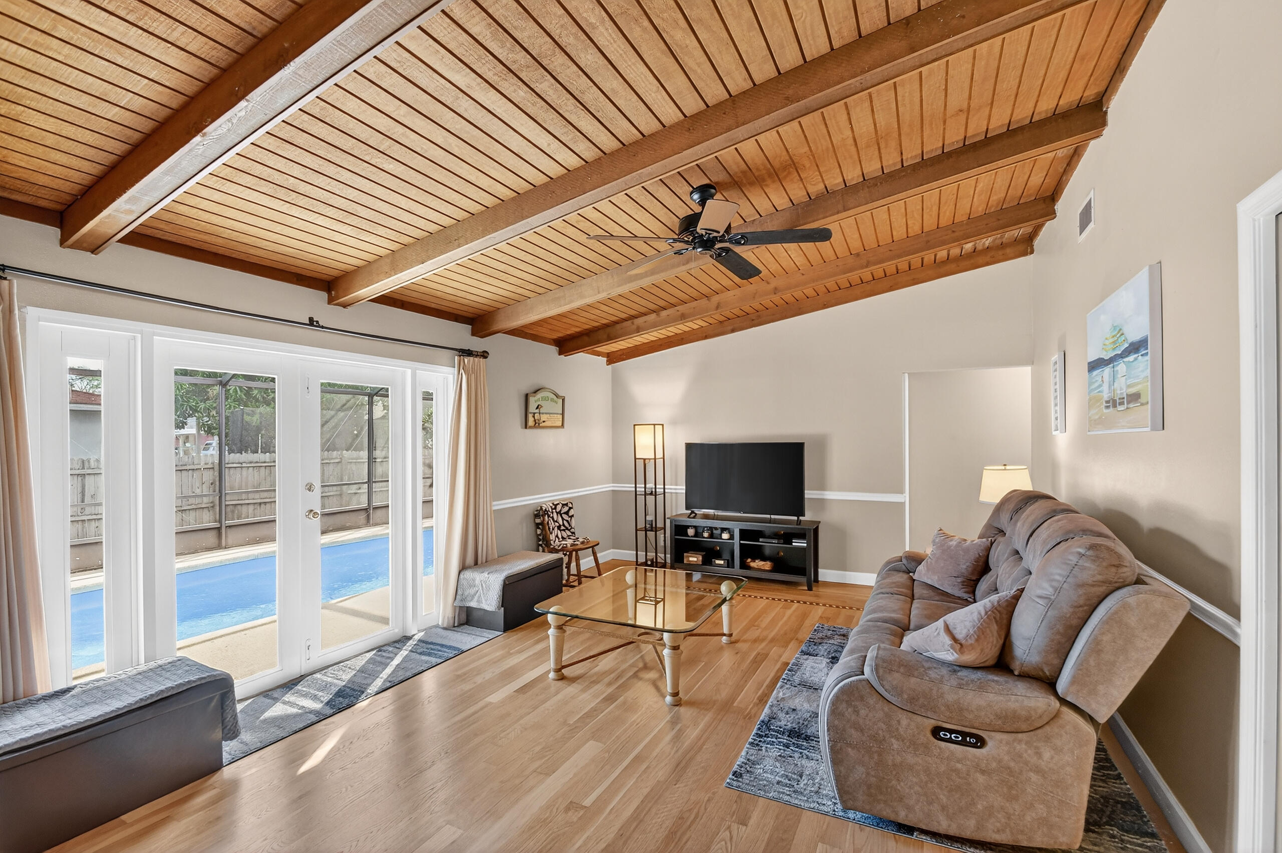 West Palm Beach, Florida, 33406, United States, 3 Bedrooms Bedrooms, ,2 BathroomsBathrooms,Residential,For Sale,1998393