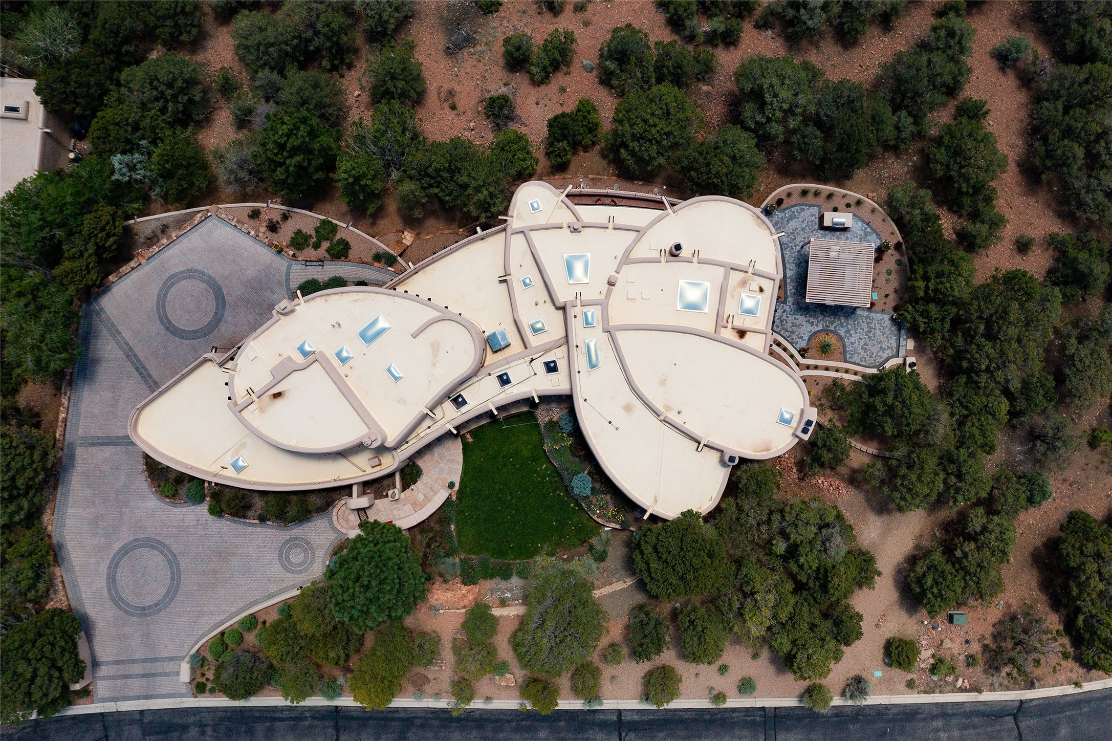  1233 N Summit Drive - 物件實景