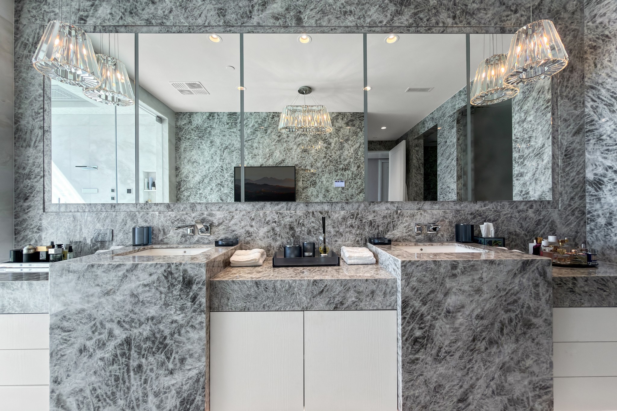  17975 Collins Ave, Sunny Isles Beach, FL, 33160 - 物件實景