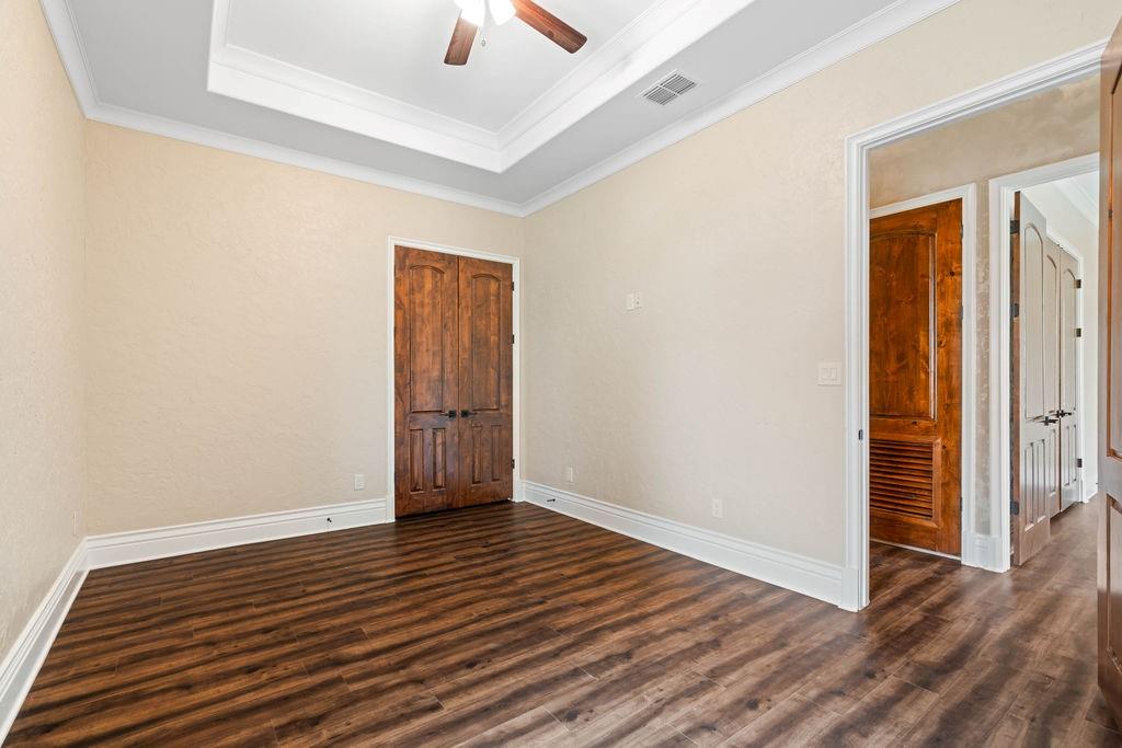 Beeville, Texas, 78102, United States, 4 Bedrooms Bedrooms, ,3 BathroomsBathrooms,Residential,For Sale,1857883