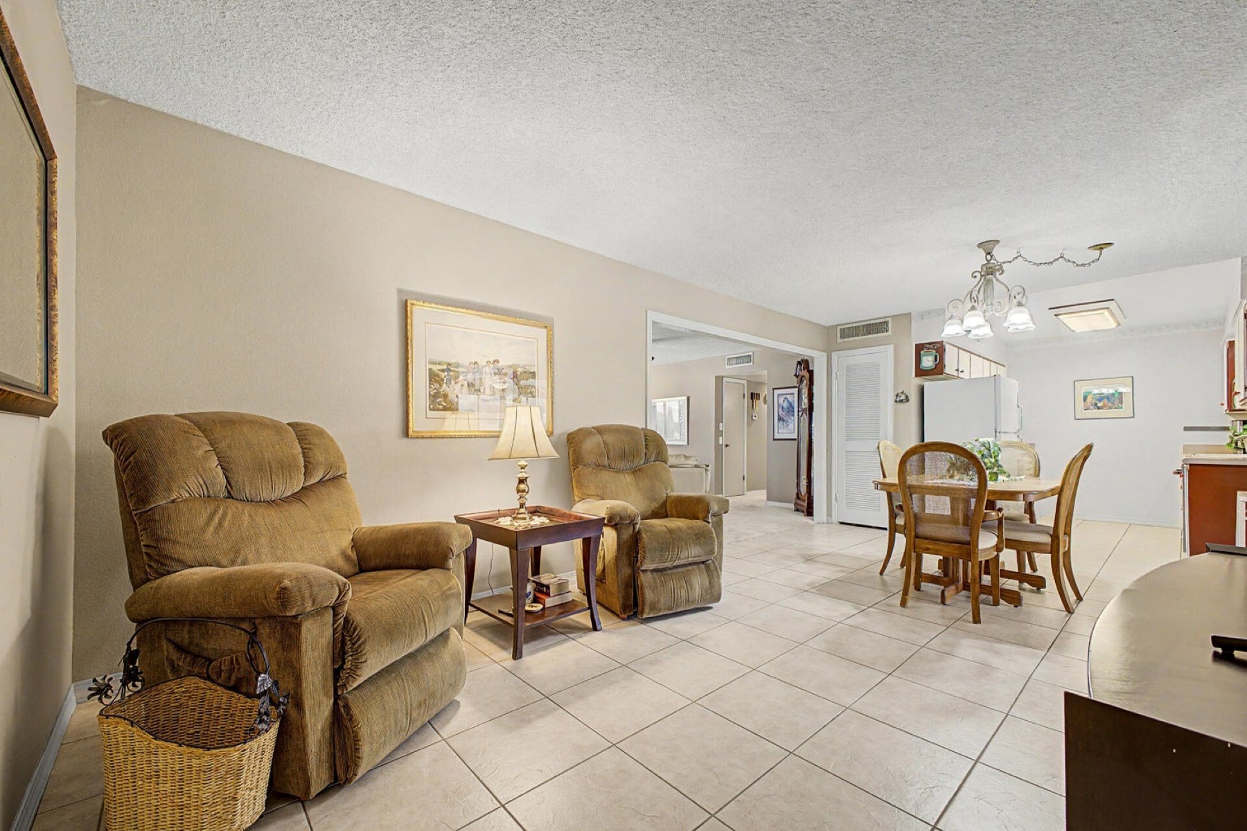  9310 W Glen Oaks Circle N¦Sun City, AZ - 物件實景