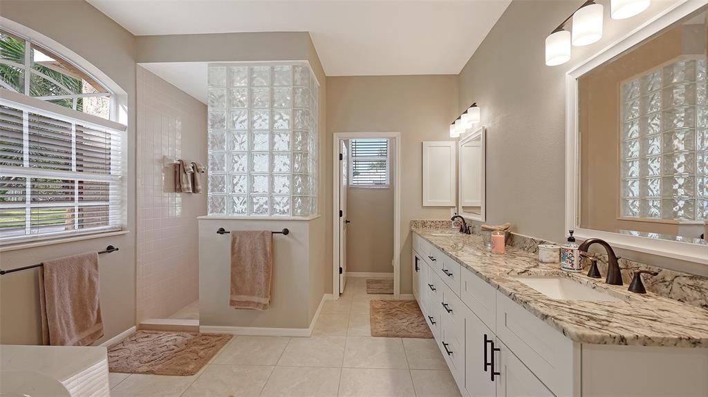 Sarasota, Florida, 34241, United States, 4 Bedrooms Bedrooms, ,3 BathroomsBathrooms,Residential,For Sale,2003326