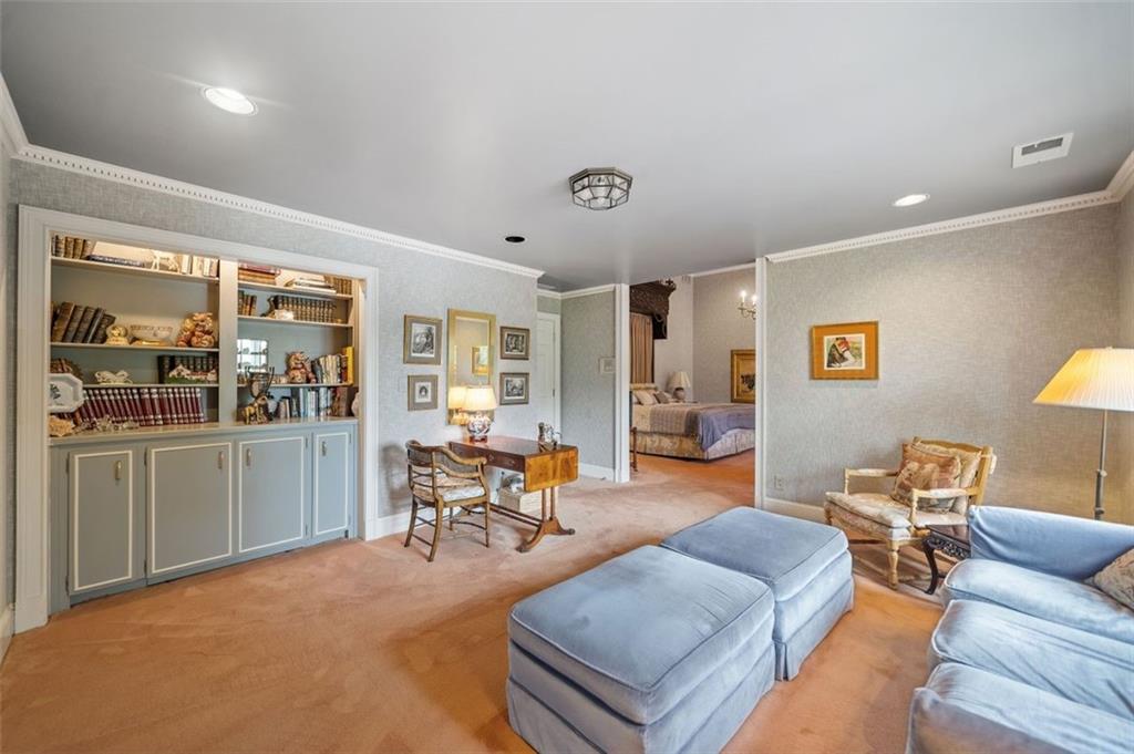Marietta, Georgia, 30067, United States, 5 Bedrooms Bedrooms, ,5 BathroomsBathrooms,Residential,For Sale,1827290