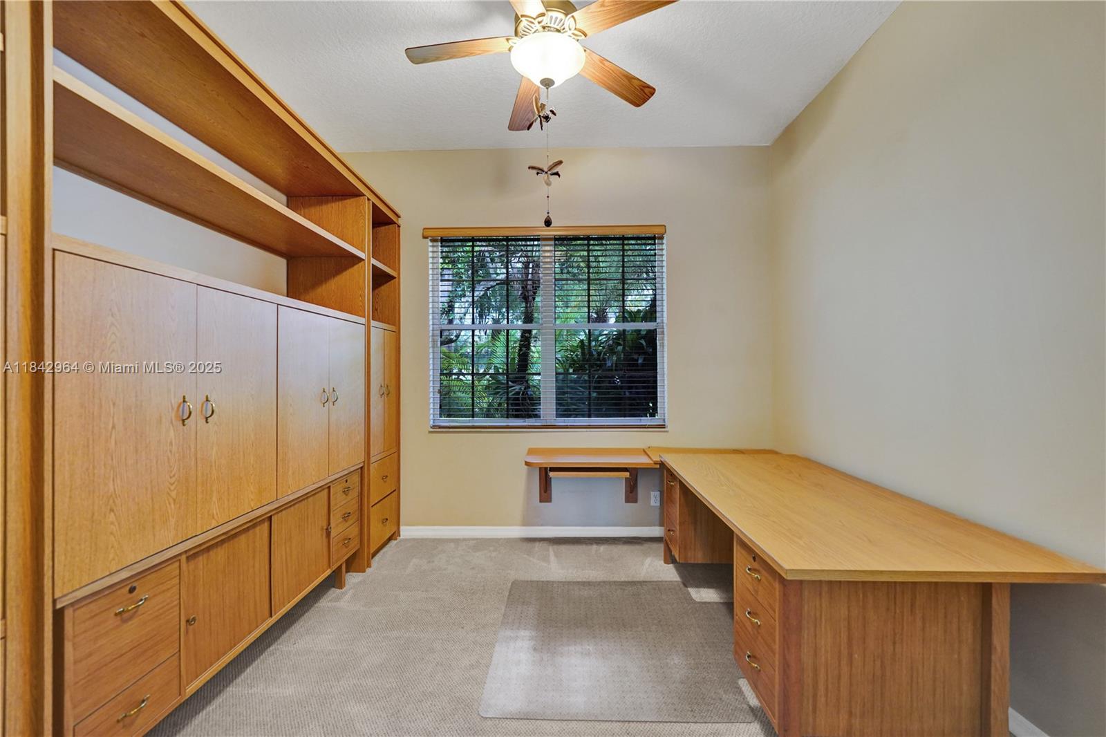 Weston, Florida, 33326, United States, 5 Bedrooms Bedrooms, ,4 BathroomsBathrooms,Residential,For Sale,1987523