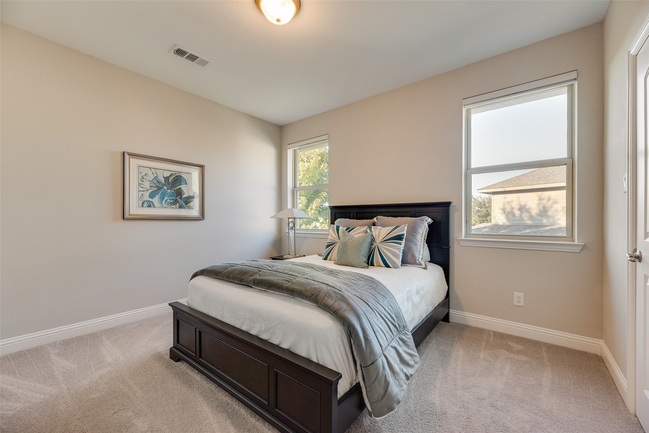 Colleyville, Texas, 76034, United States, 4 Bedrooms Bedrooms, ,5 BathroomsBathrooms,Residential,For Sale,1983129